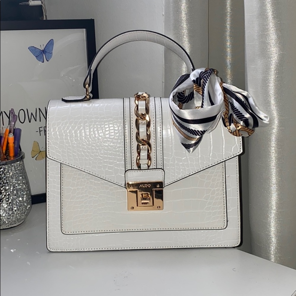 Off white ALDO top handle purse